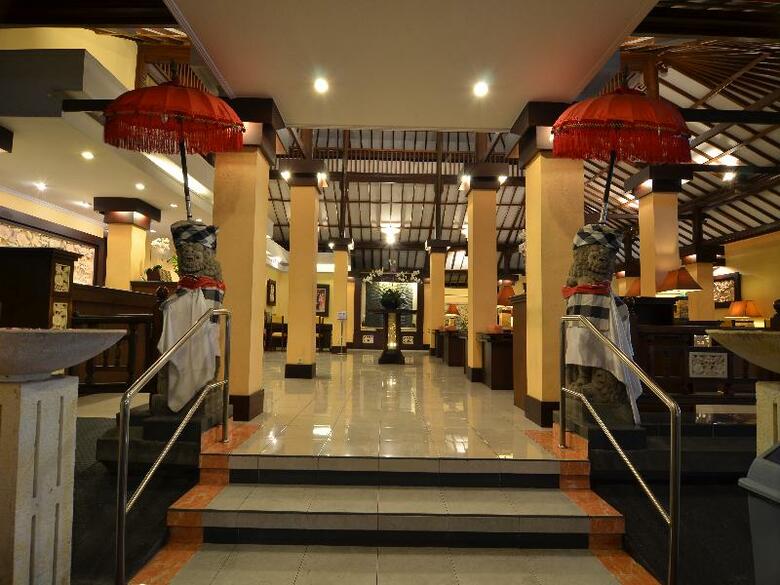 Hotel Sol House Kuta Bali