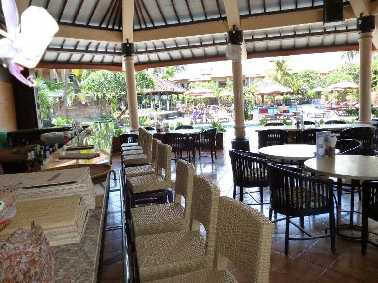 Hotel Sol House Kuta Bali