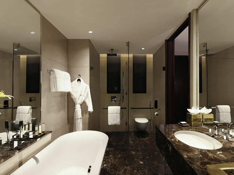 Hotel Pullman New Delhi Aerocity
