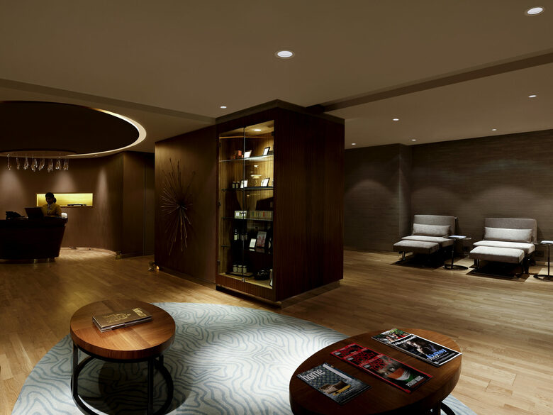 Hotel Pullman New Delhi Aerocity