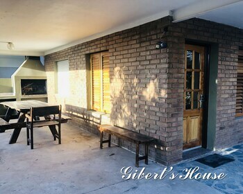 Hotel Apart Gibert S House