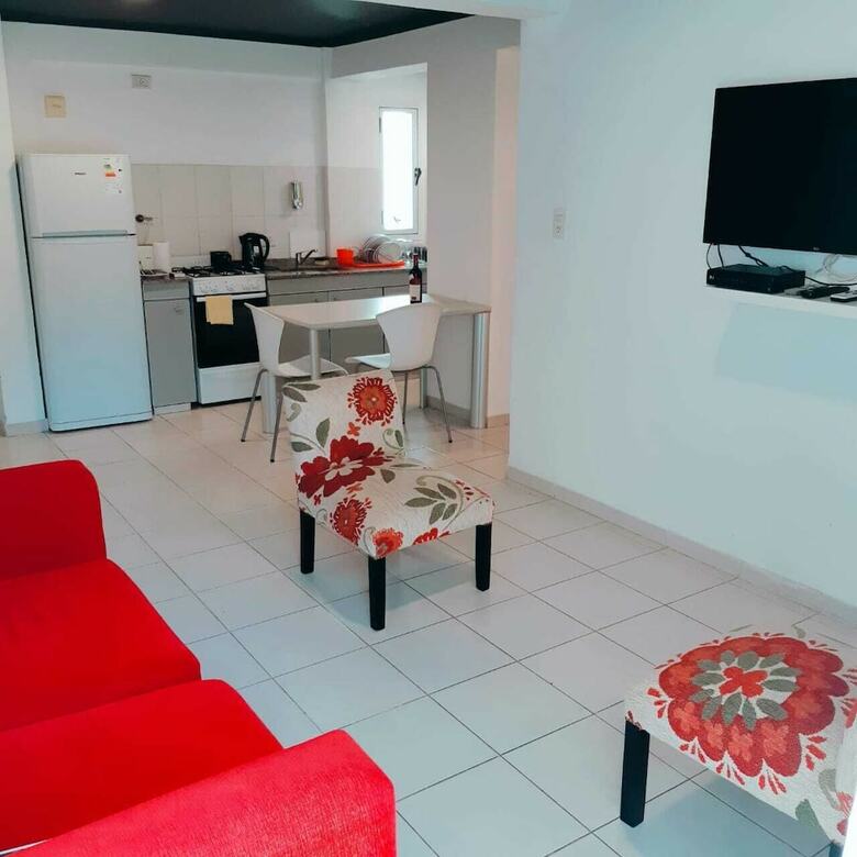 Hotel Emelsuites
