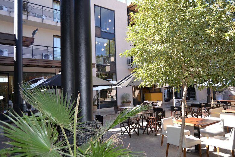 Hotel Plaza Paradiso Petit