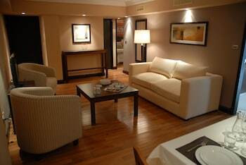 Hotel Premium Tower Suites