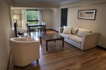Hotel Premium Tower Suites