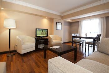 Hotel Premium Tower Suites