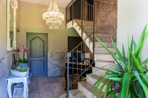 Ch�teau Des Cinq Cantons