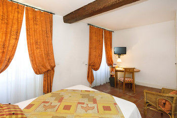 Hotel H�tel Restaurant Du Midi