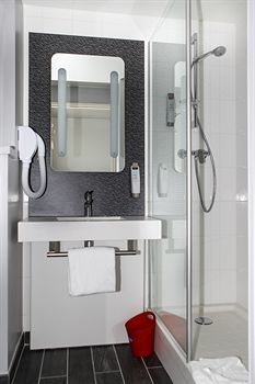 Hotel Ibis Saint-genis-pouilly Gen�ve