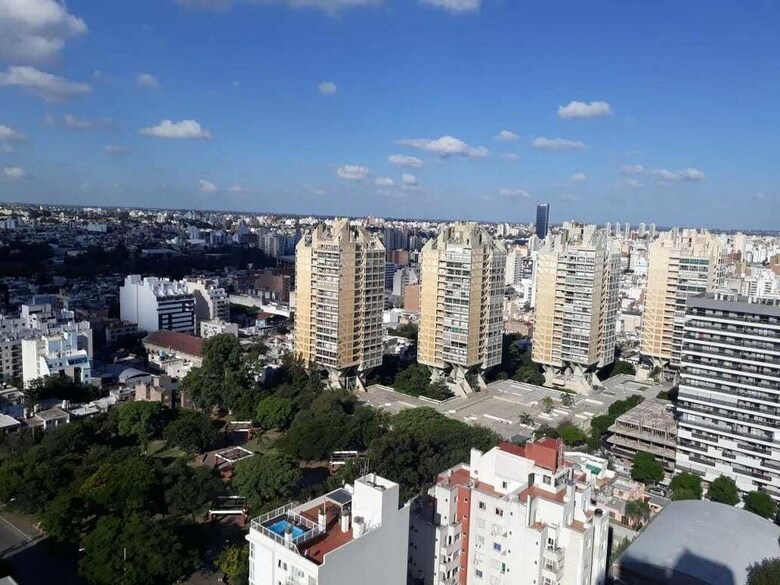 Hotel Piso 22 Shopping