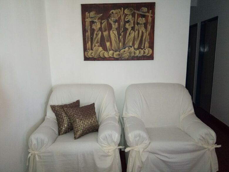 Hotel Piso 22 Shopping