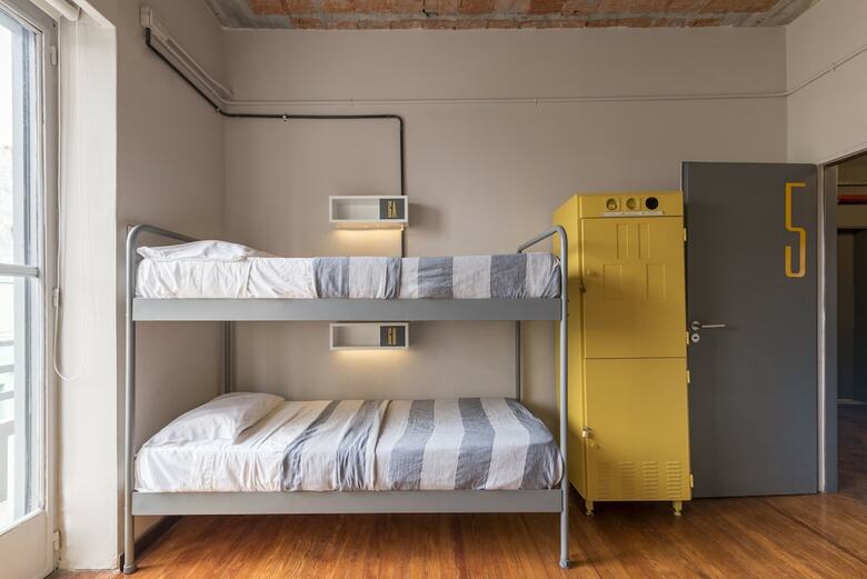 Hotel Puerto Limon Hostel