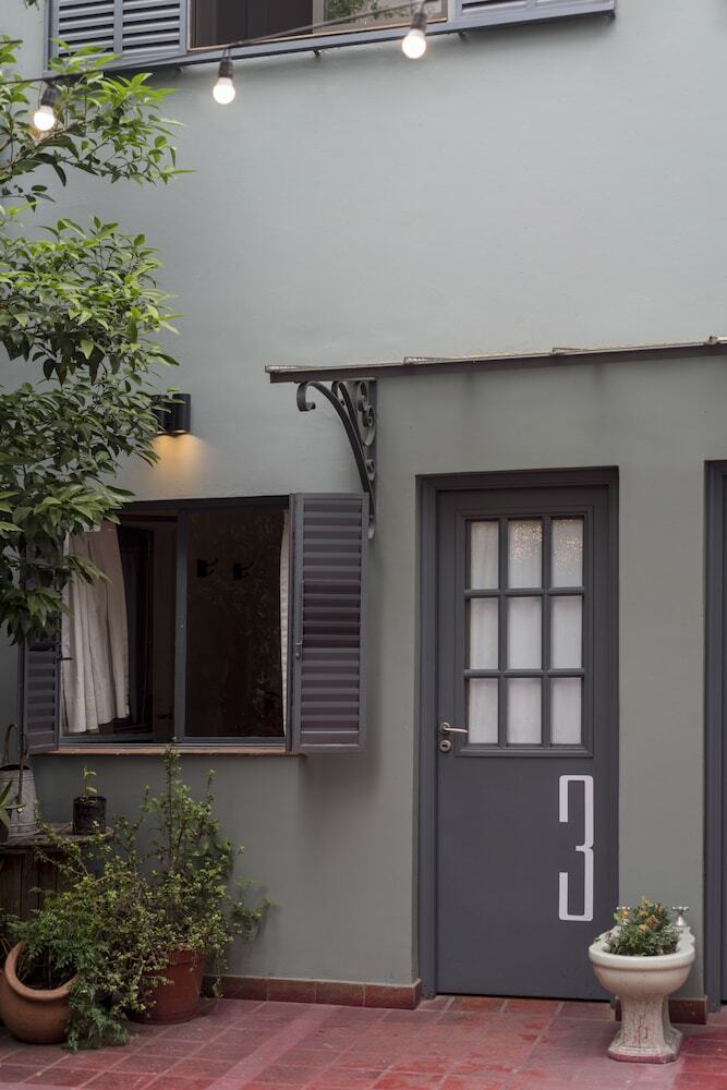 Hotel Puerto Limon Hostel