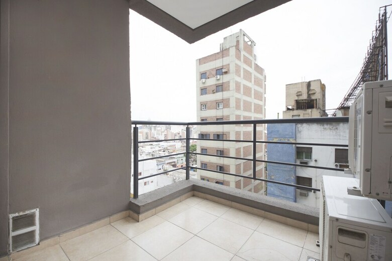 Hotel Bvd Illia Ax8