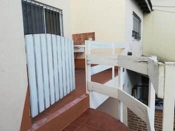 Hotel Departamento Private House Airport