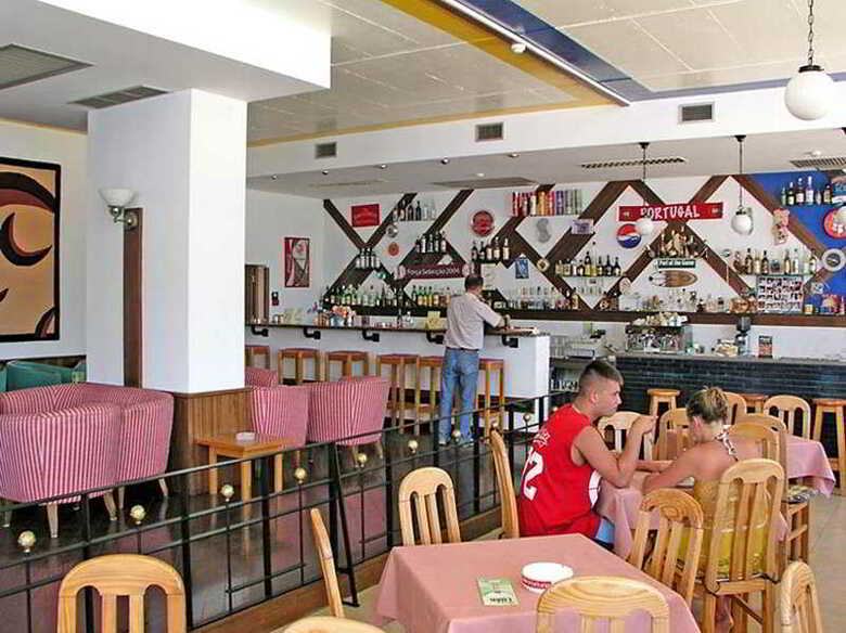 Hotel Luar