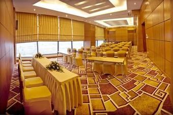 Muong Thanh Ha Long Hotel