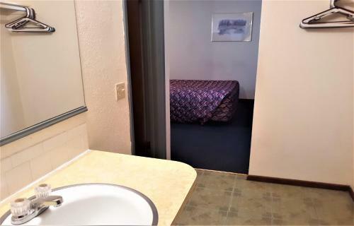 Oyo Hotel Cheyenne Wells - Us 40