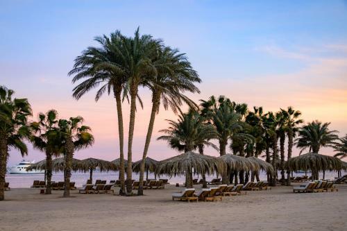 Hotel Serry Beach Resort