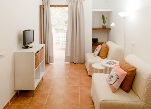 Apartamentos El Pino - Formentera Break