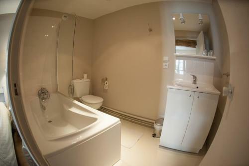 Hotel H�tel Les Chevaliers