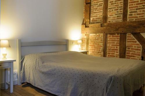 Hotel H�tel Les Chevaliers