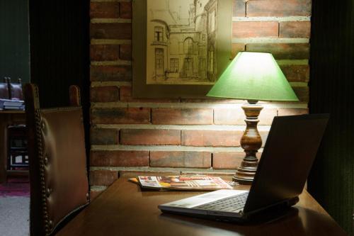 Hotel H�tel Les Chevaliers