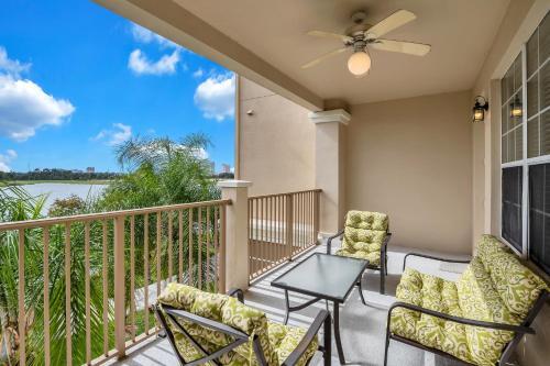 Apartamento 4816 Cayview Ave #306