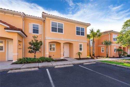 Charming 3 Bd W/ Spa Close To Disney @ Regal Oaks 2649