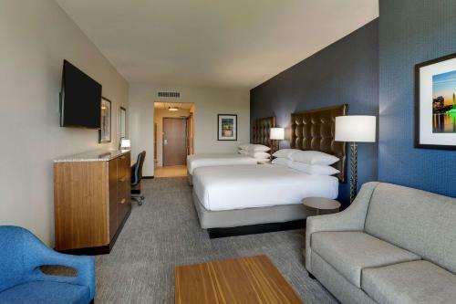 Drury Plaza Hotel Orlando - Disney Springs Area