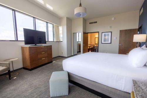 Drury Plaza Hotel Orlando - Disney Springs Area