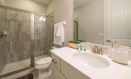 Large 9 Bdrm Property With Private Pool And Spa In Encore