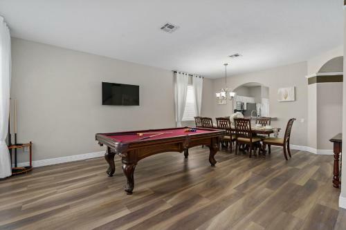 2miles To Disney, Villa W Pool In Windsor Hills