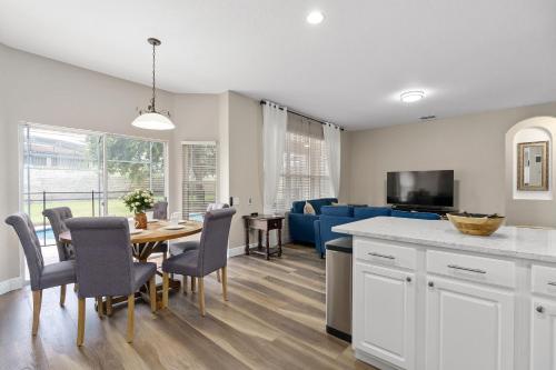 2miles To Disney, Villa W Pool In Windsor Hills