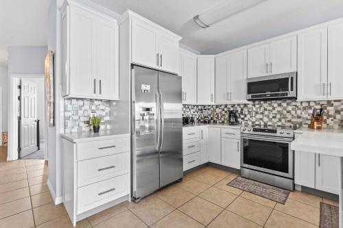 Modern Decor 3 Br Perfect For 8 People Sr1543