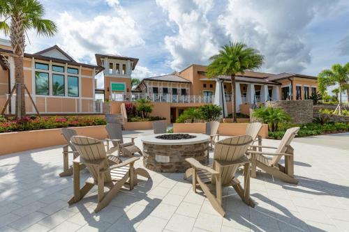 5 Bedrooms - 5,5 Bathrooms - Solara 9026 Pc