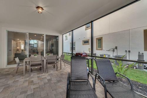 5 Bedrooms - 5,5 Bathrooms - Solara 9026 Pc
