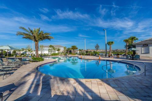 4 Bedrooms - 3 Bathrooms - Storey Lake 3150 Pp