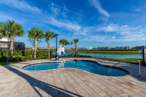 4 Bedrooms - 3 Bathrooms - Storey Lake 3150 Pp