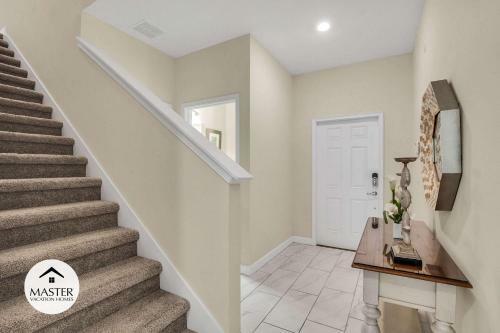 4 Bedrooms - 3 Bathrooms - Storey Lake 3150 Pp