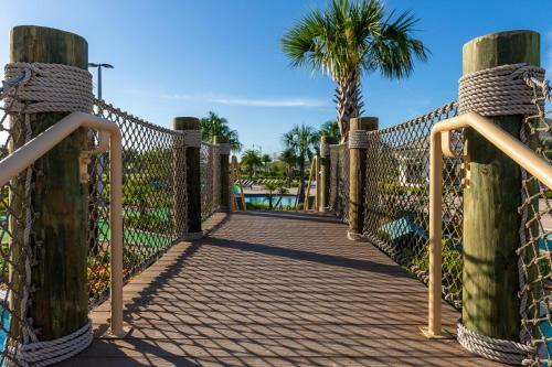 4 Bedrooms - 3 Bathrooms - Storey Lake 3150 Pp