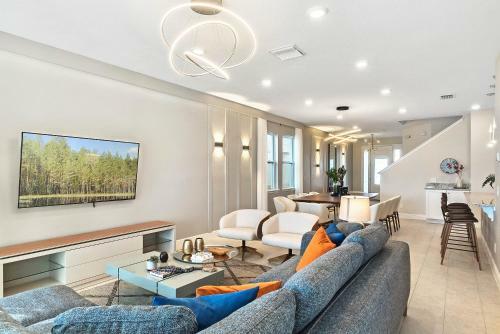 6 Bedrooms - 6 Bathrooms - Encore 7767 Wd