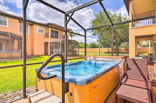 Disney-inspired Townhome With Private Hot Tub!