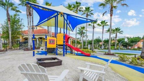 4 Bedrooms - 3 Bathrooms - Terra Verde 4725 Vb