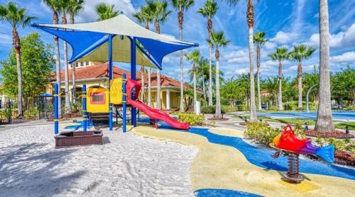 4 Bedrooms - 3 Bathrooms - Terra Verde 4725 Vb
