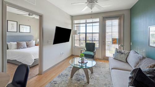 Modern Apartment In Prime Location Id4310x3