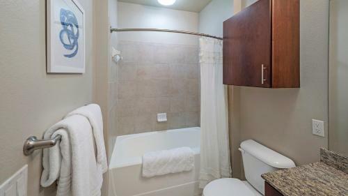 Modern Apartment In Prime Location Id4310x3