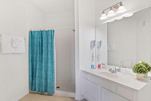 Apartamento 4814 Cayview Avenue 406