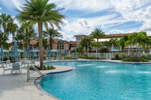 4 Bedrooms - 4,5 Bathrooms - Solara 8964 Ad