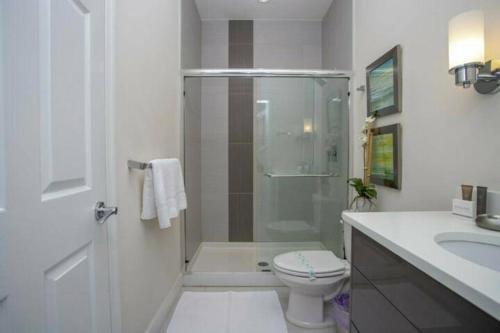 Serenity Resort 3 Bedroom Vacation Home 17419